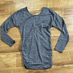 Gray Women's Short Sleeve Top